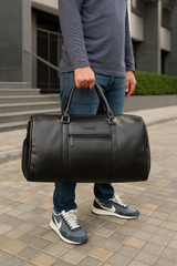 The Premium Travel Gear Leather Garment Duffle – Elegant Weekender & Suit Carrier